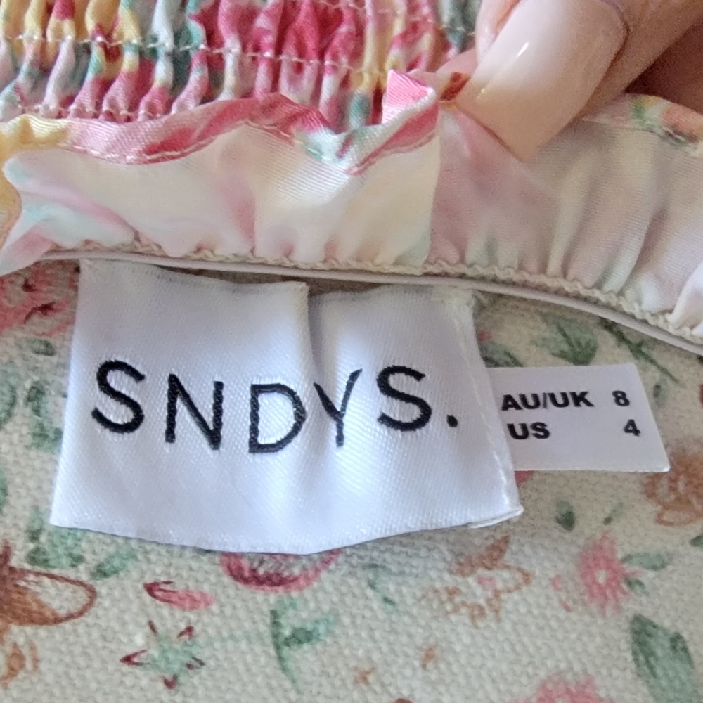 SNDYS Floral Pink Smocked Midi Dress with Puff Sleeves - Picture 9 of 9